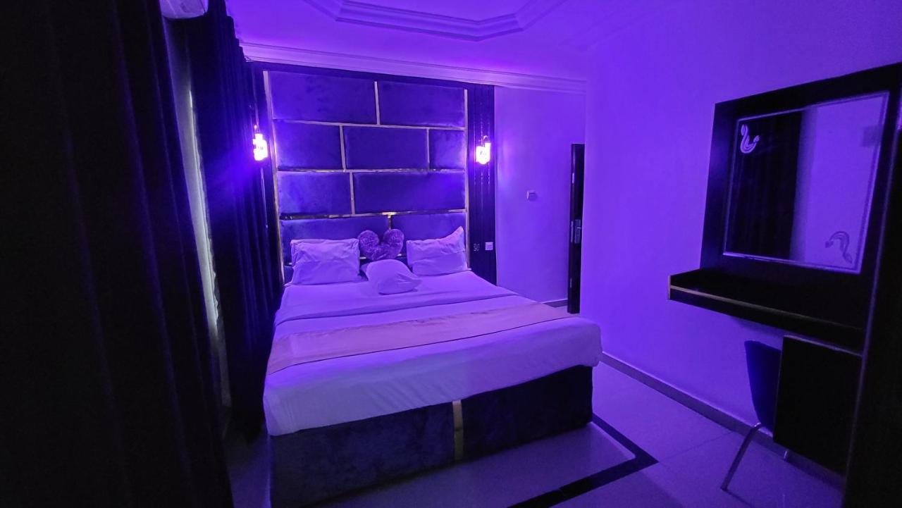 Palazzo Apartments Ikeja Extérieur photo