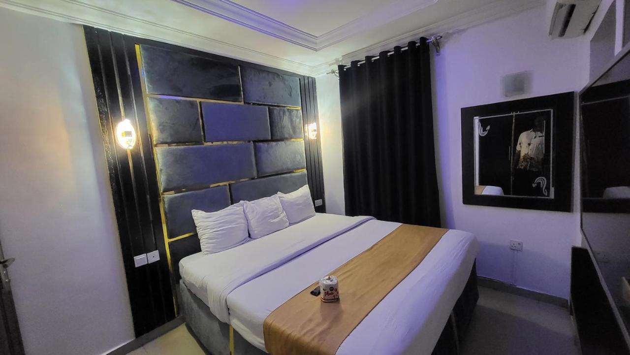 Palazzo Apartments Ikeja Extérieur photo